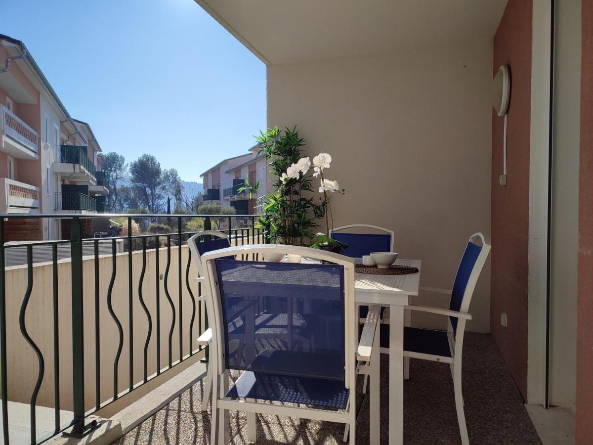 Le Romarin - Climatisation Piscine & Parking Prive Apartment Greoux-les-Bains Exterior photo